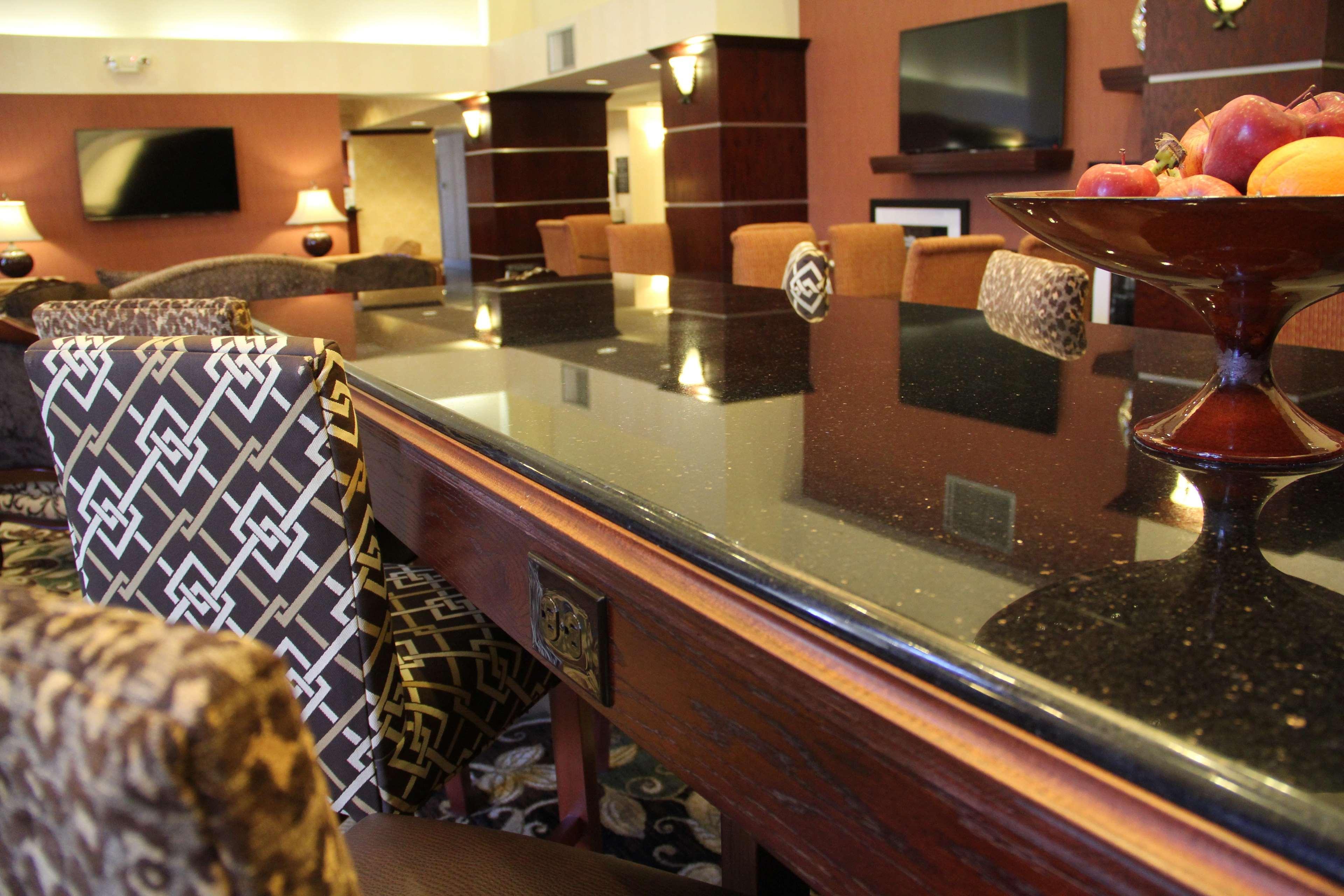 Hampton And Houston-katy Hotel 3*