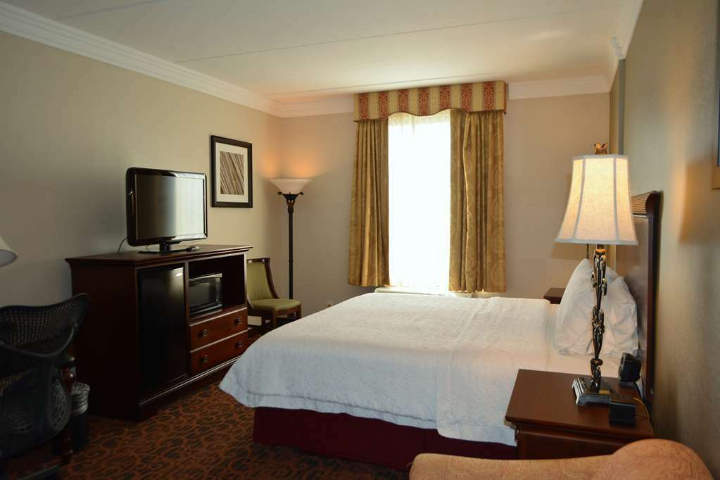 Hampton And Houston-katy Hotel 3*